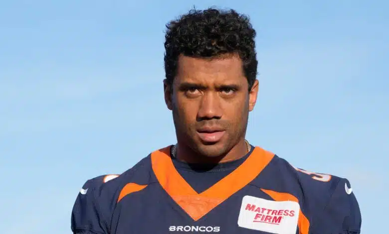Russell Wilson: el mariscal de campo de los Denver Broncos está 'listo' para enfrentar a los Jacksonville Jaguars después de entrenar durante cuatro horas en un vuelo a Londres Noticias de la NFL 1 Russell Wilson: el mariscal de campo de los Denver Broncos está 'listo' para enfrentar a los Jacksonville Jaguars después de entrenar durante cuatro horas en un vuelo a Londres Noticias de la NFL