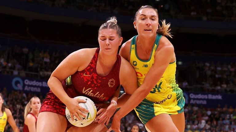 Vitality Roses de Inglaterra recibirá a Jamaica en una serie de tres juegos como parte de los preparativos para la Copa Mundial de Netball | Netball News 2 Inglaterra ha perdido los tres juegos de la serie contra Australia
