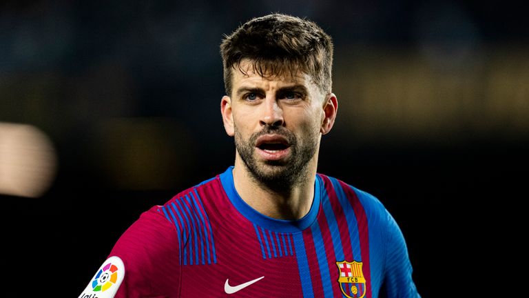 Chelsea y Liverpool se enfrentarán a la estrella del Napoli Khvicha Kvaratskhelia después de que se revelara el precio 2 Gerard Piqué suma casi 600 partidos con el Barcelona