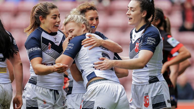 Copa Mundial Femenina de Rugby League: triplete de Stanley mientras Inglaterra vence a Canadá | Noticias de la Liga de Rugby 2 Inglaterra tomó el control en la segunda mitad cuando Tara Jane Stanley cruzó la cal dos veces