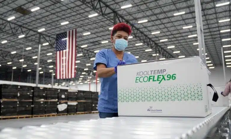 La vacuna Moderna COVID se convierte en la segunda vacuna autorizada en EE. UU. 1 La vacuna Moderna COVID se convierte en la segunda vacuna autorizada en EE. UU.