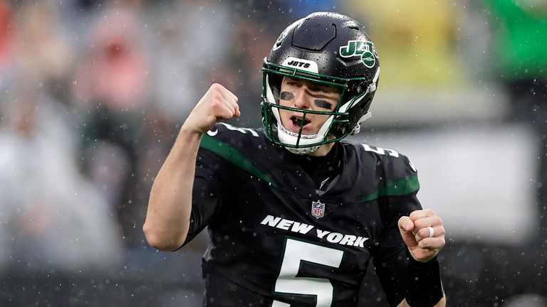 Neil Reynolds: Trevor Lawrence continúa para Jaguars y Russell Wilson vs. Broncos | Noticias NFL 8 Vea lo mejor de los tres juegos de touchdown del mariscal de campo de los New York Jets, Mike White, en la semana 12 contra los Chicago Bears.