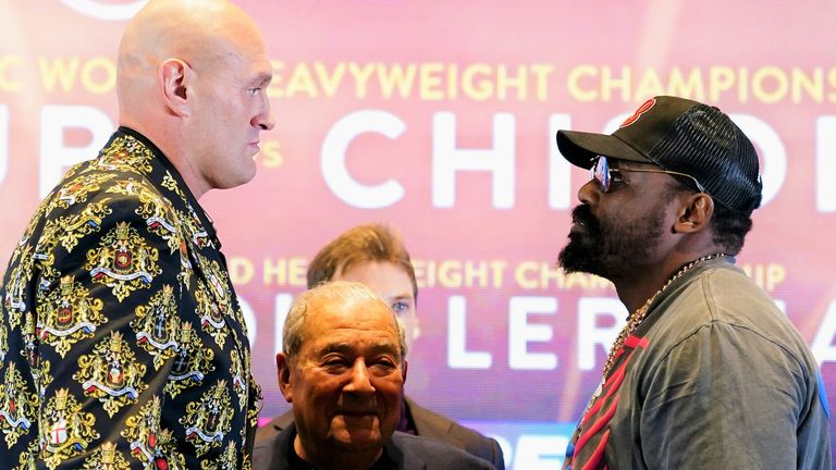 El promotor de Oleksandr Usyk espera que Tyson Fury sea lo suficientemente 'valiente' para ganar la pelea por el título indiscutible | Filip Hrgovic 'no le haría daño a una gran pelea' | Noticias del boxeo 5 Tyson Fury, Derek Chisora