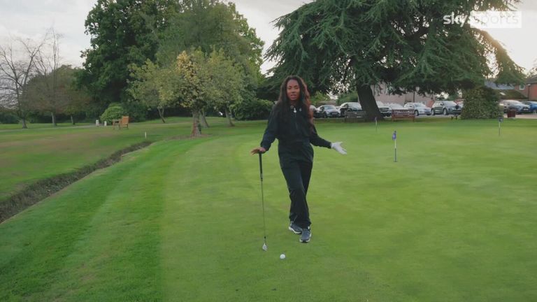 El golf agrega diversidad, pero todavía tiene 'un largo camino por recorrer', dice Nicola Bennett Golf News 3 Nicola Bennett aparece en el documental de Sky Sports Driving for Change