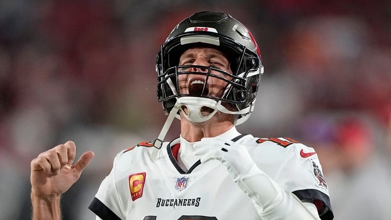 Tom Brady se retira de la NFL: Neil Reynolds dice que el mariscal de campo siete veces ganador del Super Bowl es 'el mejor que hemos visto' NFL News 7 Peter King revive su encuentro con Tom Brady y ofrece sus pensamientos sobre lo que lo llevó a convertirse en el jugador de la NFL más exitoso de todos los tiempos, ya que el ex siete veces campeón del Super Bowl anuncia su retiro definitivo. .