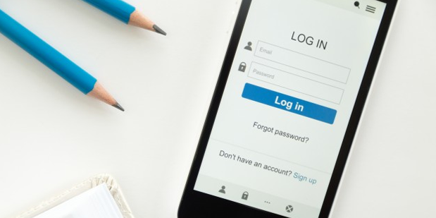 Desarrollo de aplicaciones móviles para matrimonios: beneficios, características y costos 6