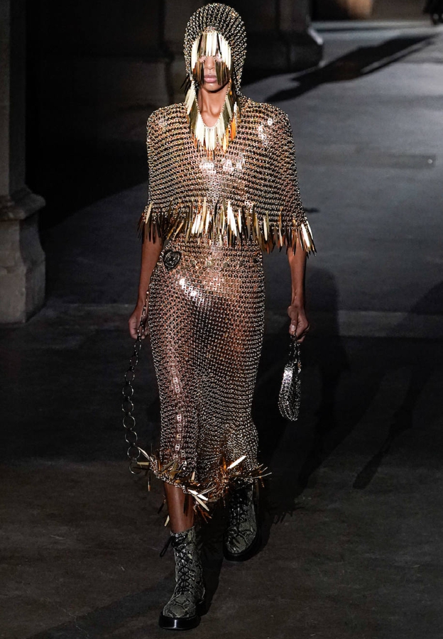 Muere el histórico diseñador de moda Paco Rabanne 3 Desfile de Paco Rabanne en la Semana de la Moda de París 2020.