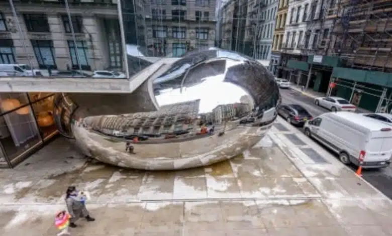 Revelan la esperada escultura 'bean' de Nueva York 1 Revelan la esperada escultura 'bean' de Nueva York