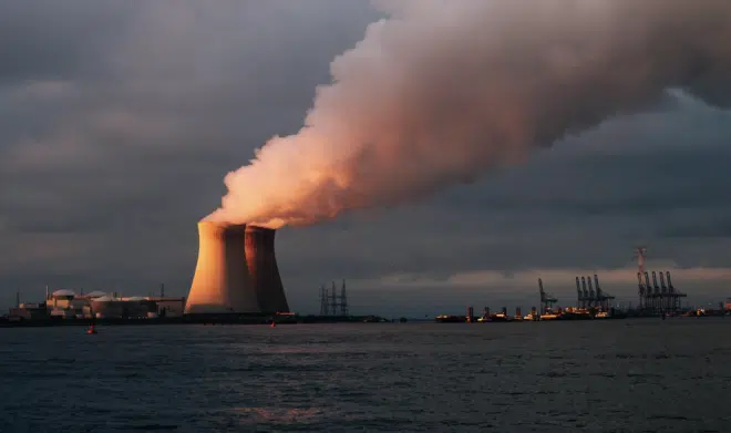 Rusia activa la primera planta nuclear de Türkiye, Alemania cierra la última