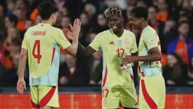 Los jugadores del Barcelona reaccionan a la decisión de Nico Williams de rechazar el traspaso 2 Cubarsi congratulates Nico Williams.