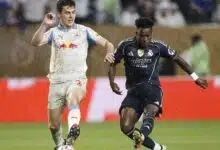 Vinicius Junior y el Real Madrid pretenden retrasar la ampliación de contrato 11 Vinicius and Real Madrid are in a contract stand-off.