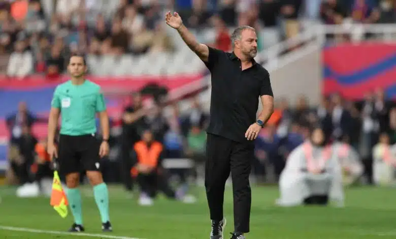 Insider niega al Manchester United la posibilidad de fichar a la estrella del Barcelona 1 Flick will stick to his guns.