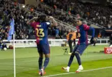 La estrella del Barcelona anuncia un nuevo contrato por cinco años 6 Jules Kounde and Lamine Yamal