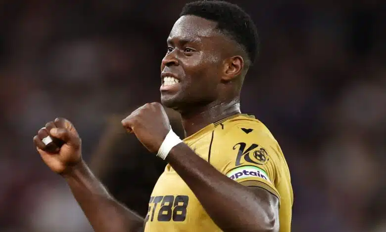 El Barcelona busca competir por el objetivo defensivo del Liverpool 1 Guehi is out of contract next summer.