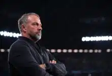 Cómo Hansi Flick intentó resolver la trampa del fuera de juego del Barcelona 10 Flick has come under pressure of late.