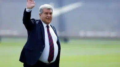 El presidente del Barcelona defiende las tarifas 9 Joan Laporta has been involved in numerous confusing deals since returning to Barcelona.